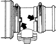 Соединение воздухозаборника с ленточным измерителем массы потока воздуха – Motronic