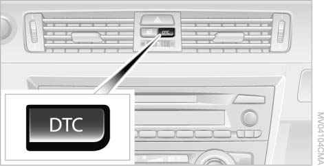 Нажмите указанную клавишу. В комбинации приборов загораются контрольные лампы