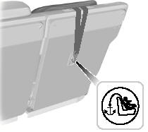 Поместите детское кресло на подушку сиденья и наклоните спинку сиденья вперед.