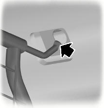 1. Сожмите концы штанги и вставьте их в фиксаторы, расположенные на крыше. Протолкните