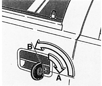 А = Блокировка: при закрытии двери водителя медленно поверните ключ направо в горизонтальное