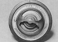 Расположение маркировки, указывающей температуру открытия термостата на моделях