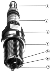 1 — Соединительный контакт, 2 — Керамический изолятор, 3 — Корпус свечи, 4 — Уплотнительное